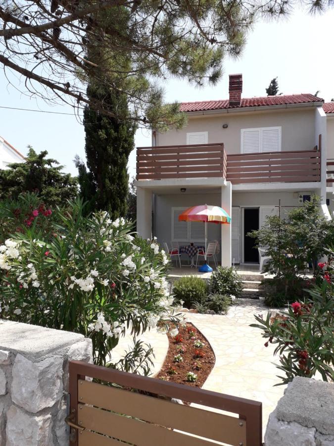 Holiday Home Новаля Екстер'єр фото